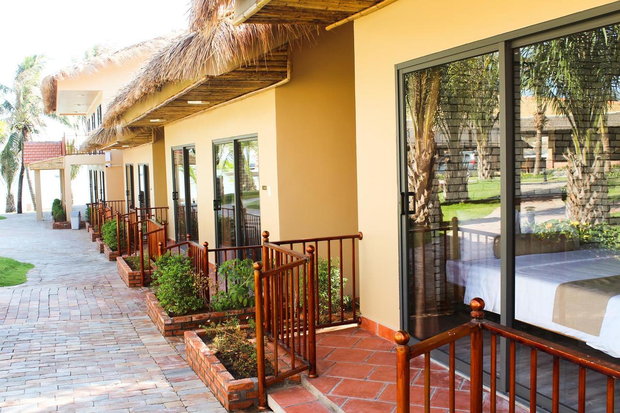 Eagles Beach Resort Phan Thiết Eksteriør billede