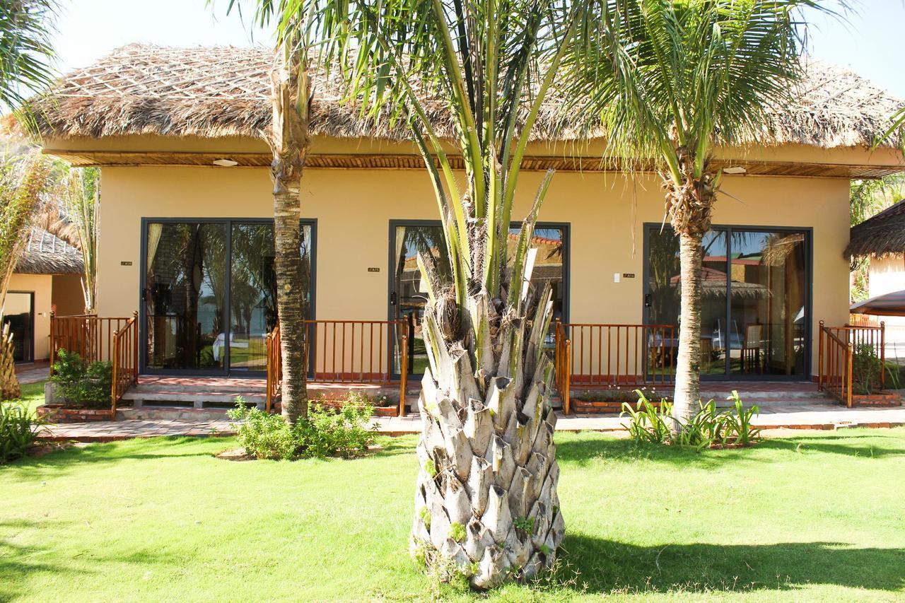 Eagles Beach Resort Phan Thiết Eksteriør billede